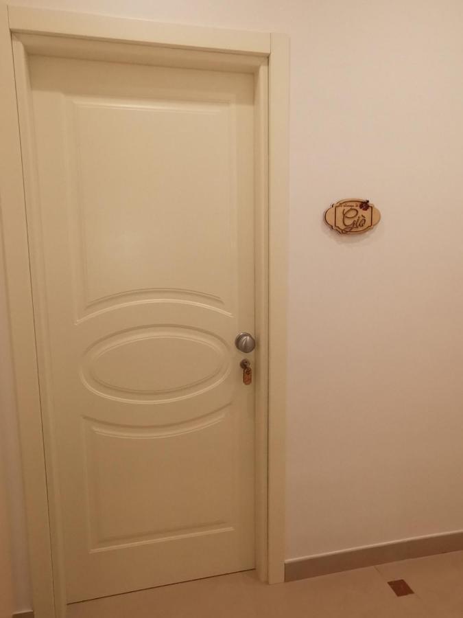 カステッランマーレ・ディ・スタービア Le Stanze Di Eli E Gio Bed & Breakfast エクステリア 写真